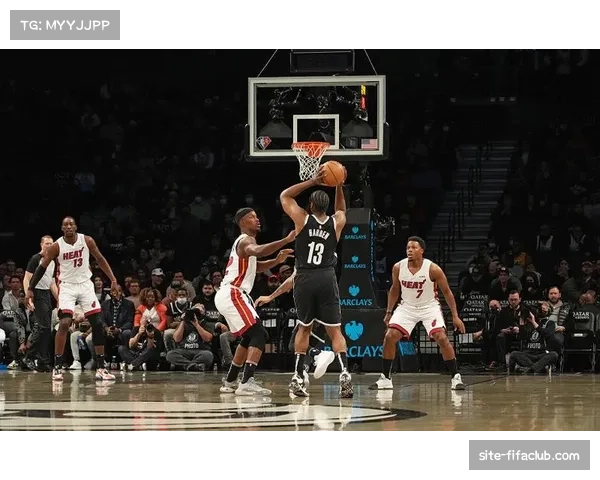 篮网防守效率联盟倒数第一 场均失分121.9分暴露轮转纪律性崩盘